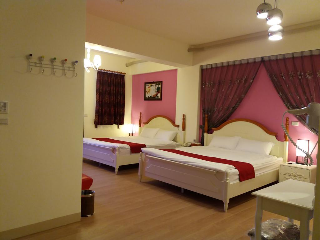 Money B&B Kota Hualien Bagian luar foto