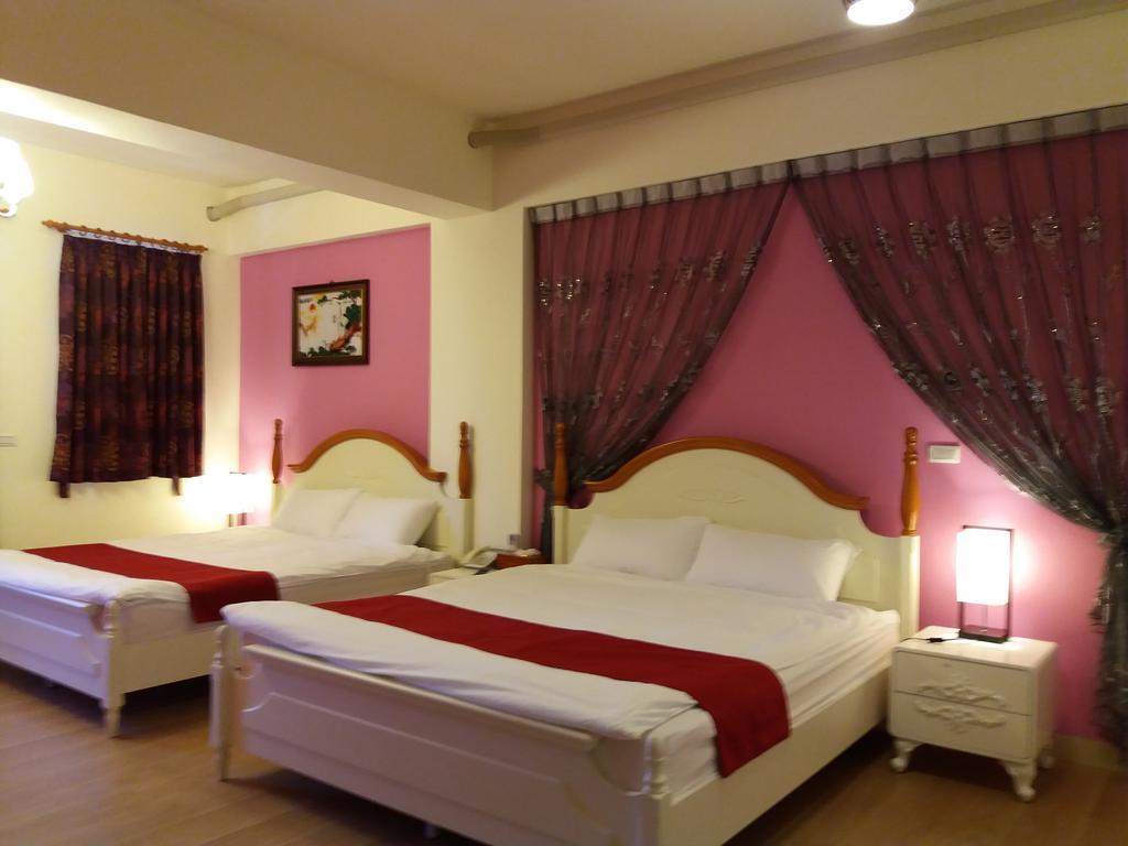 Money B&B Kota Hualien Bagian luar foto