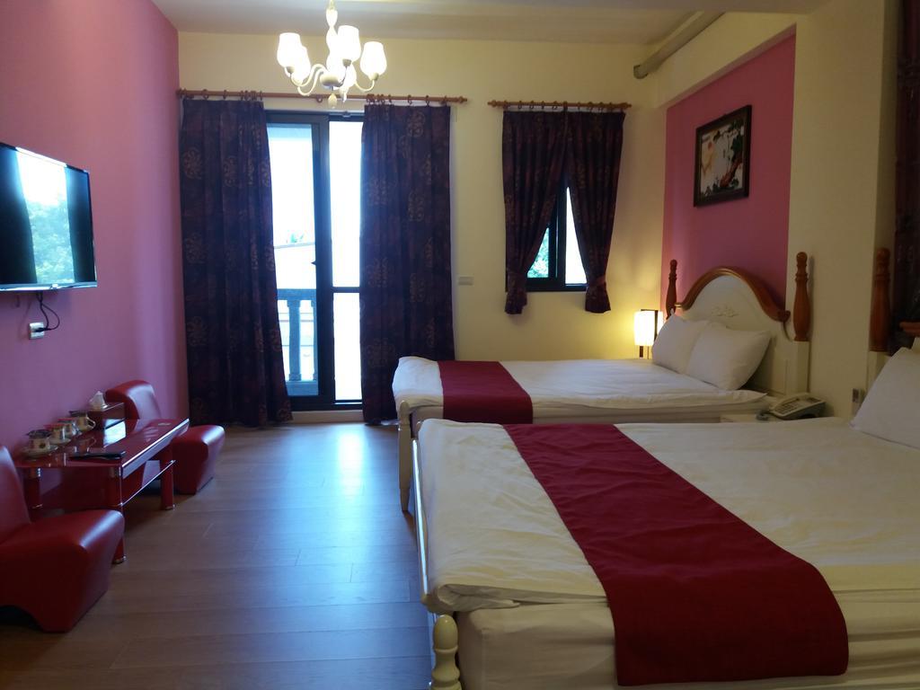 Money B&B Kota Hualien Bagian luar foto